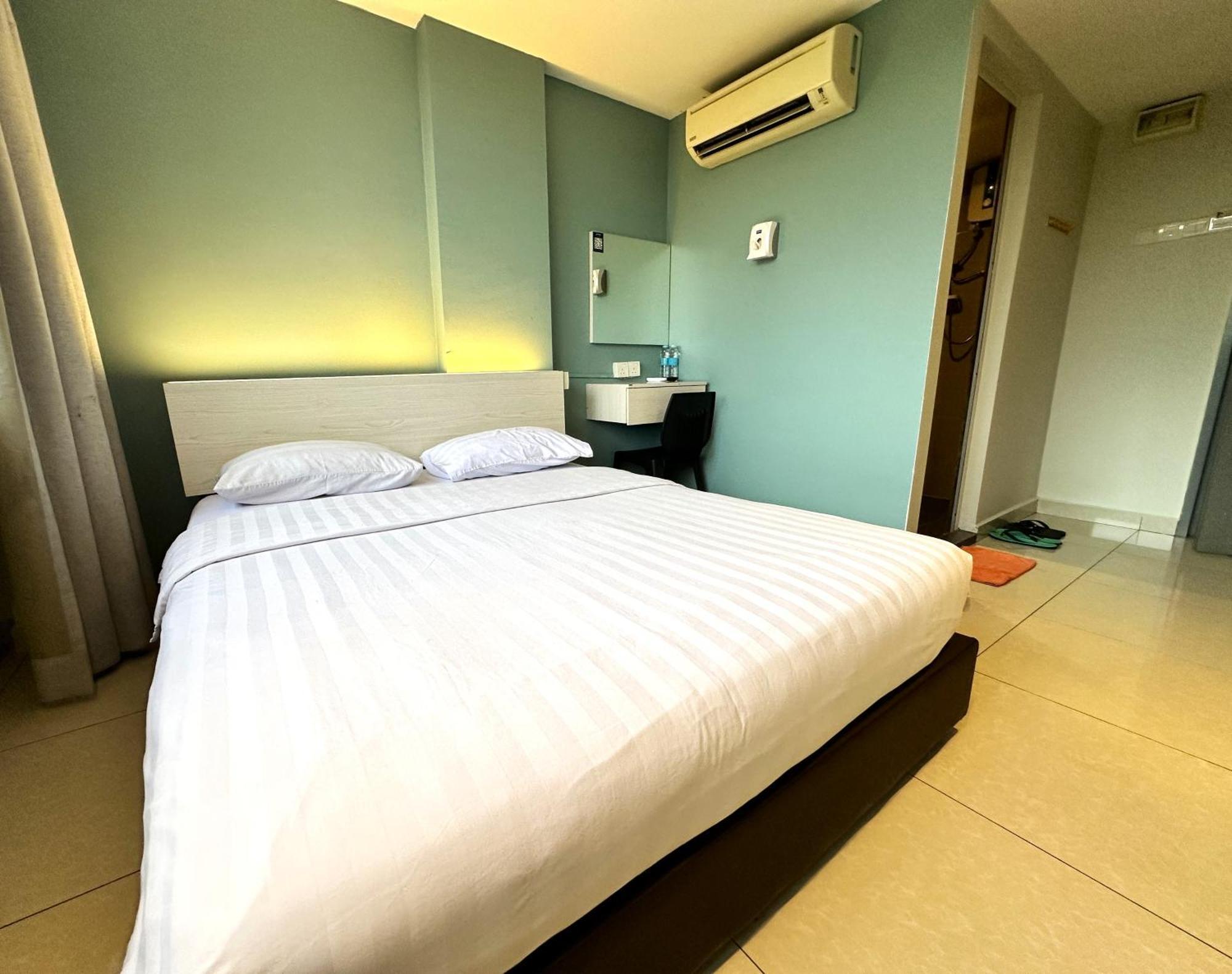 פטלין ג'איה De Uptown Hotel @ P.J. 222 מראה חיצוני תמונה