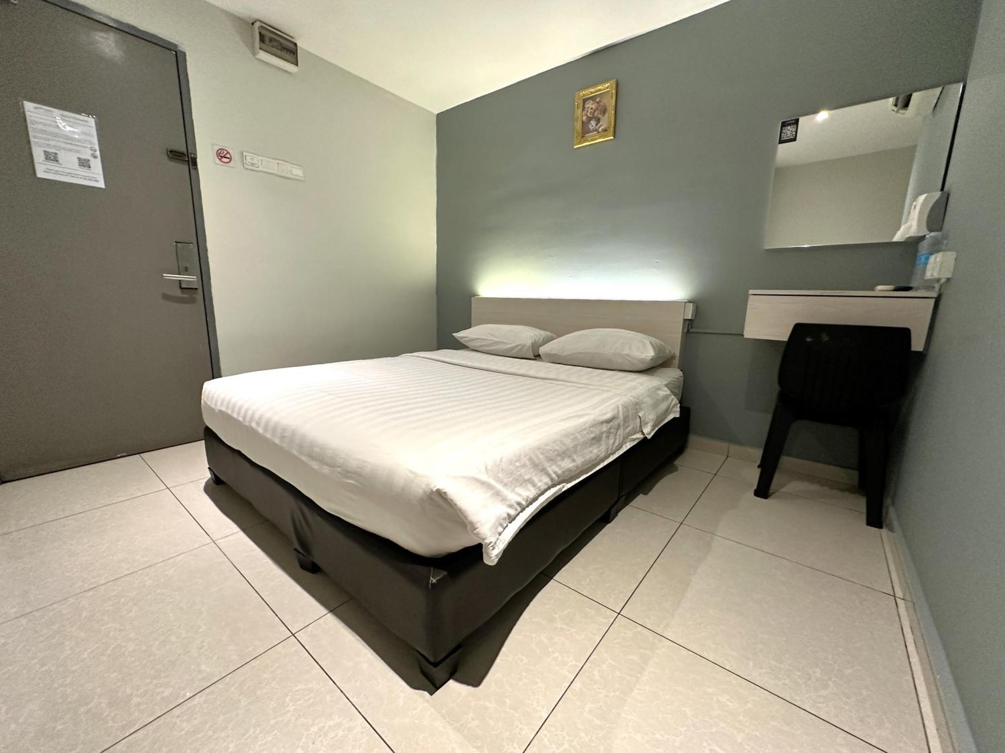 פטלין ג'איה De Uptown Hotel @ P.J. 222 מראה חיצוני תמונה