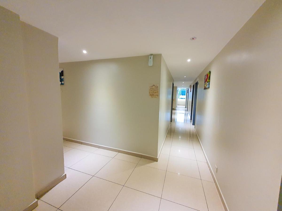 פטלין ג'איה De Uptown Hotel @ P.J. 222 מראה חיצוני תמונה
